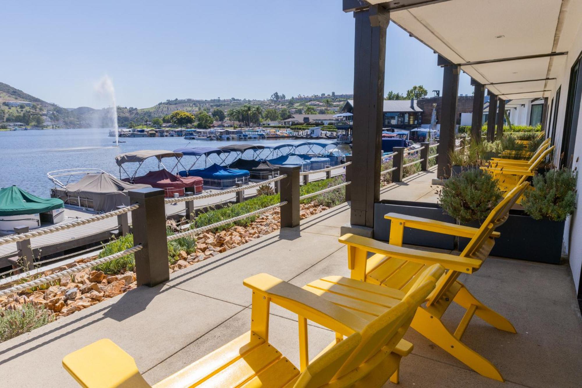 Lakehouse Resort 샌마커스 외부 사진