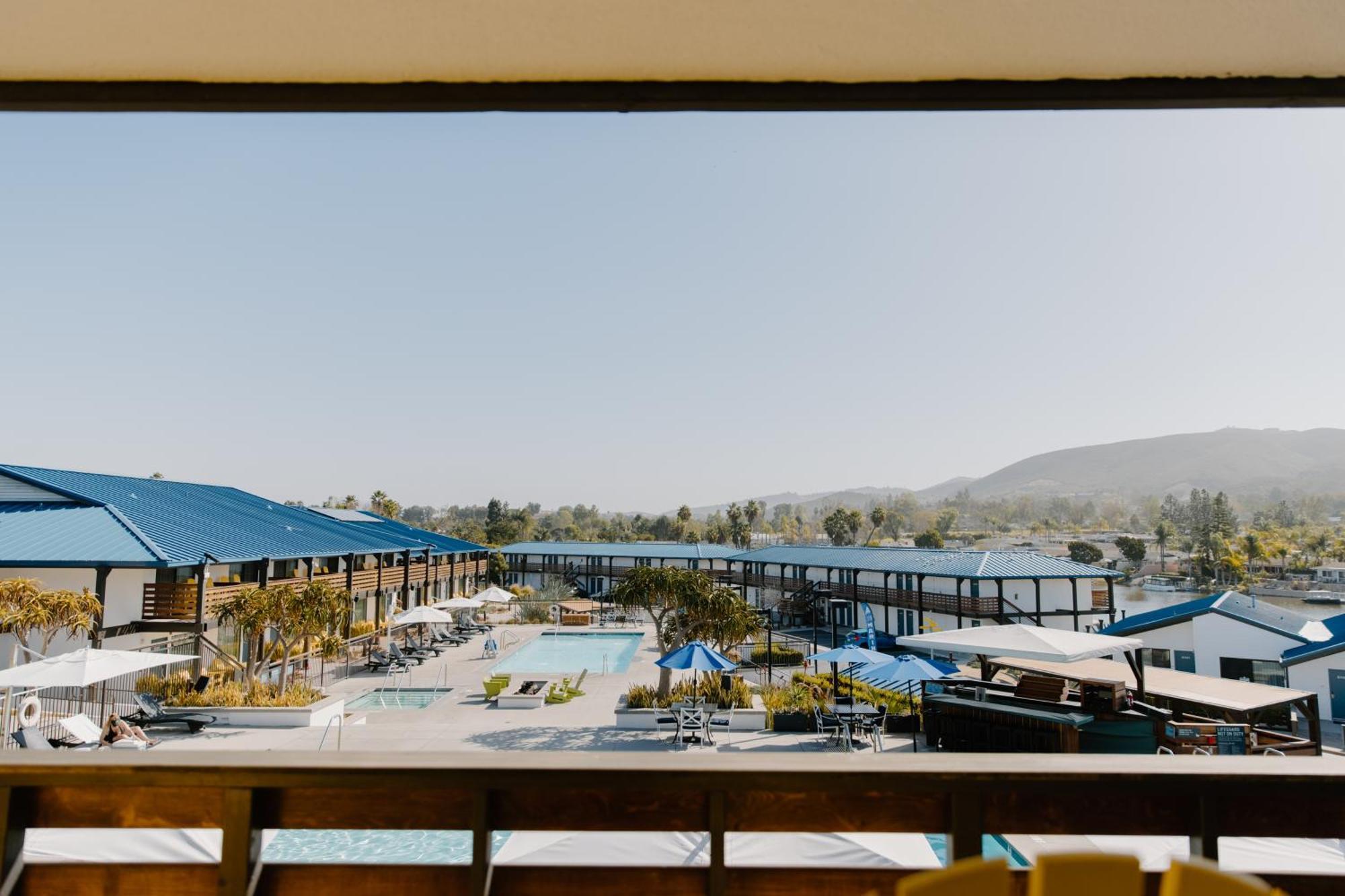 Lakehouse Resort 샌마커스 외부 사진